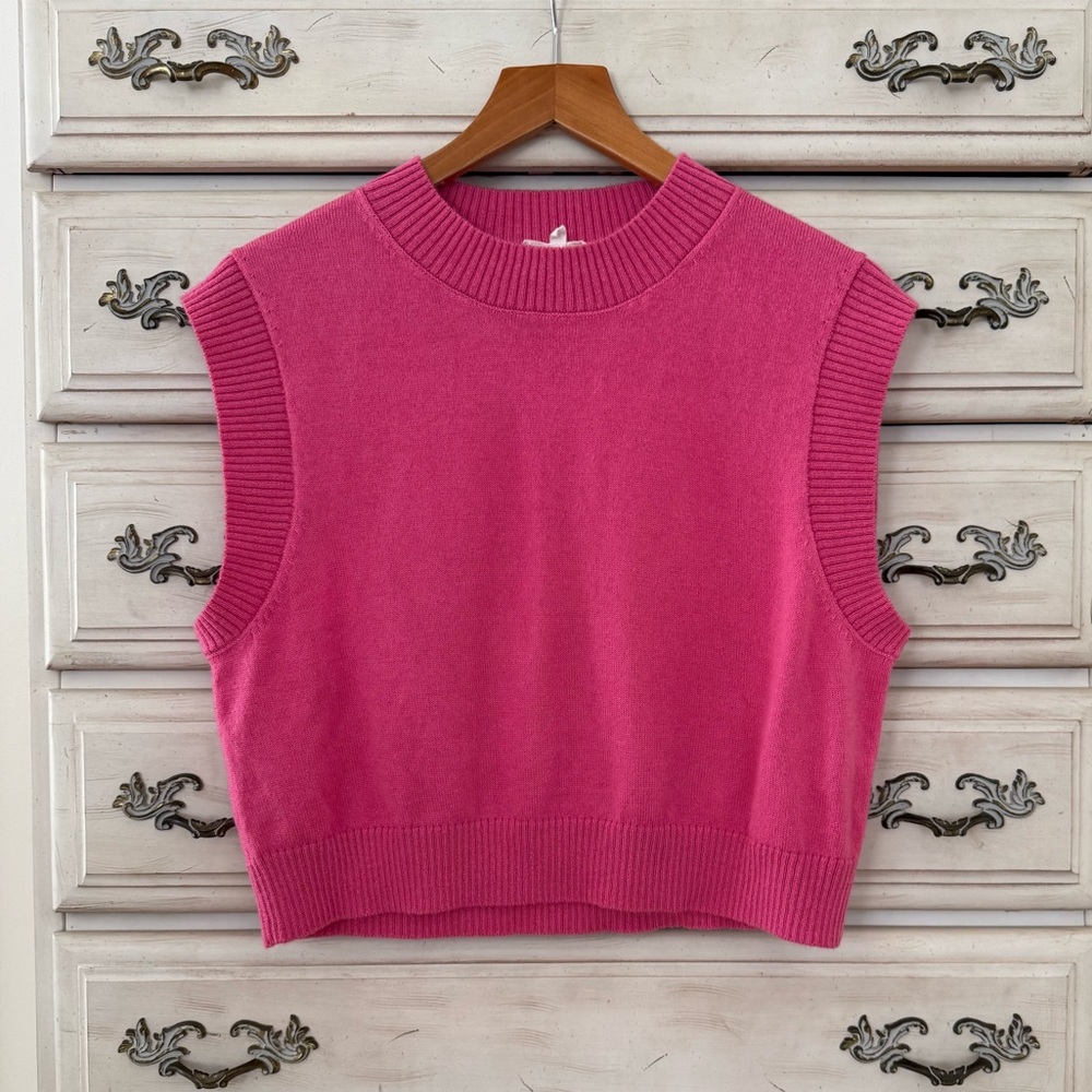 Vici Pink Sleeveless Sweater Top